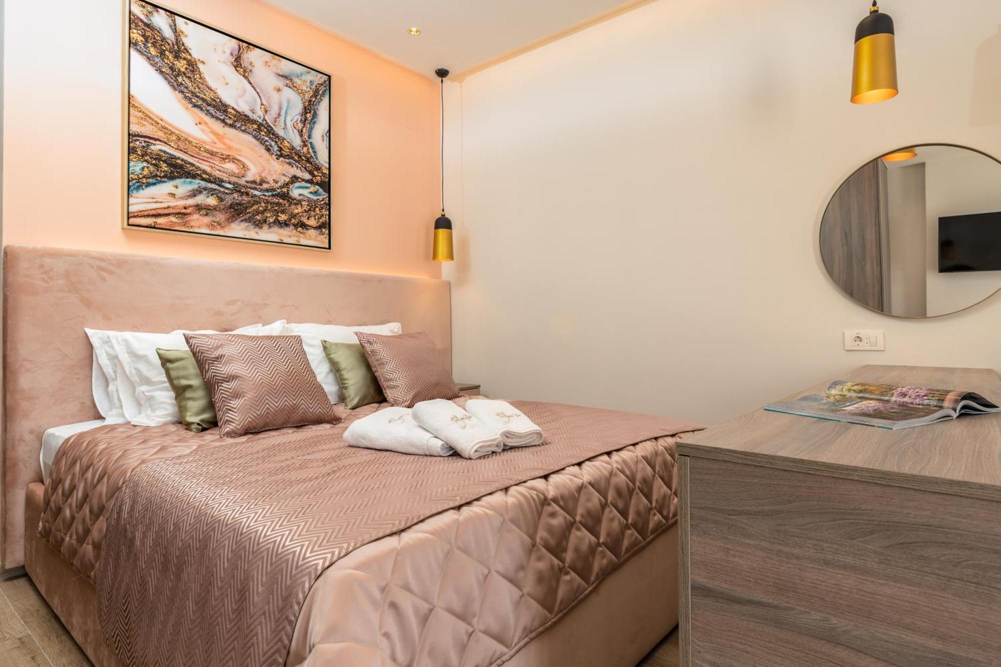 Hotel Vila Hedonija Herceg Novi Ngoại thất bức ảnh